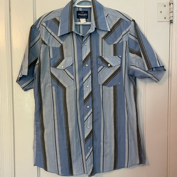 Wrangler Pearl Snap Button Down - Picture 1 of 4